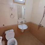 Dom Zaharievi ביאלה