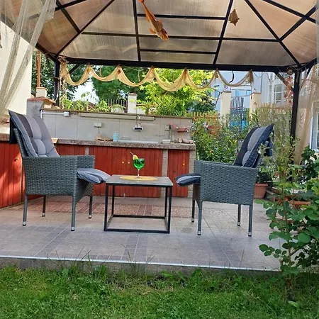 Dom Zaharievi * Byala (Varna)