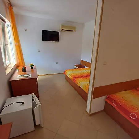 Dom Zaharievi * Byala (Varna)