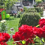 Dom Zaharievi * Byala (Varna)