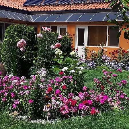 Pensión Dom Zaharievi Byala (Varna)